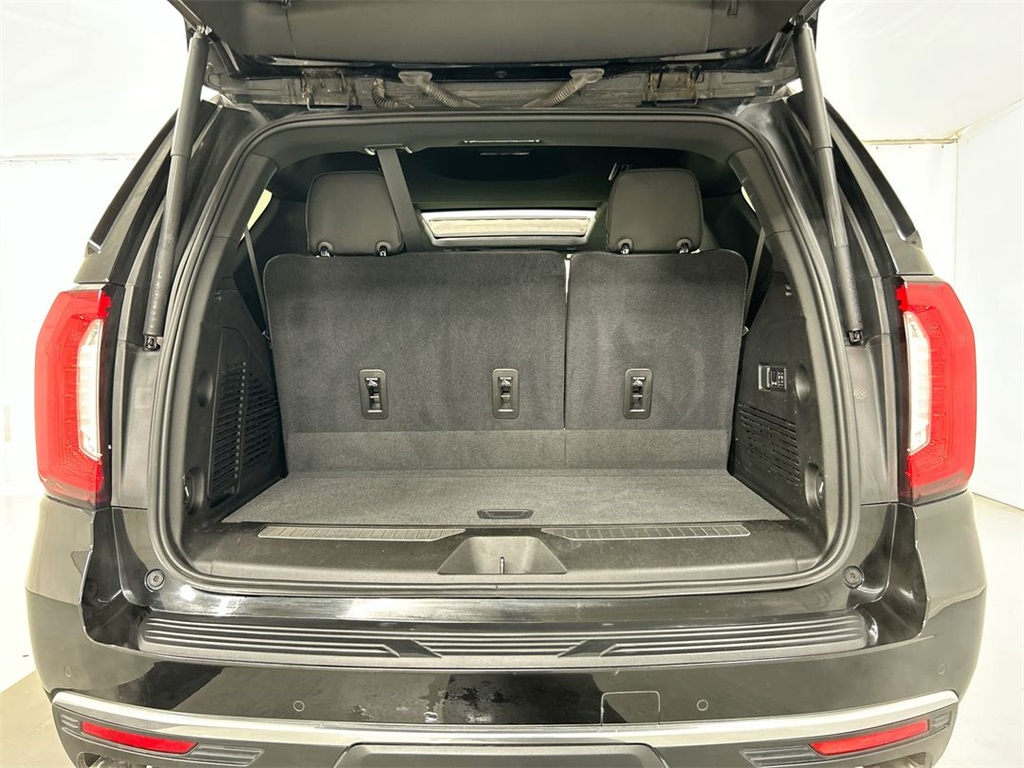 Vehicle image 9 of 26