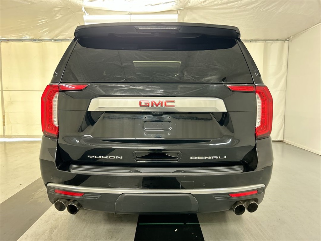 Vehicle image 10 of 26
