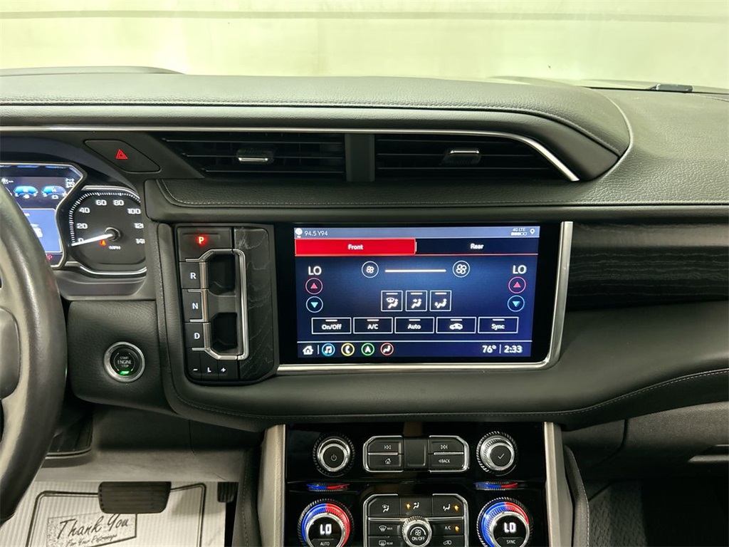 Vehicle image 21 of 26