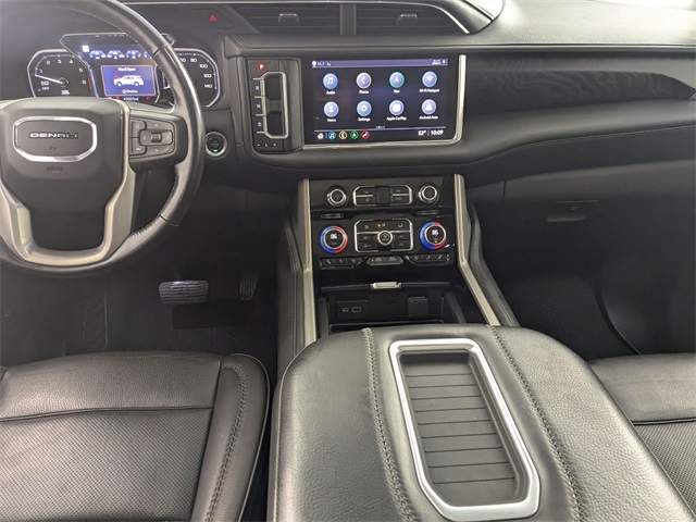 2021 GMC Yukon Denali Image 27 of 42