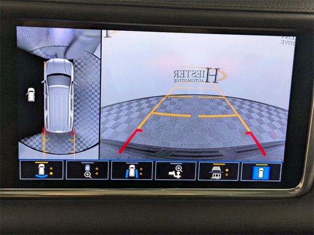 2021 GMC Yukon Denali Image 23 of 42