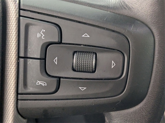 2021 GMC Yukon Denali Image 18 of 42