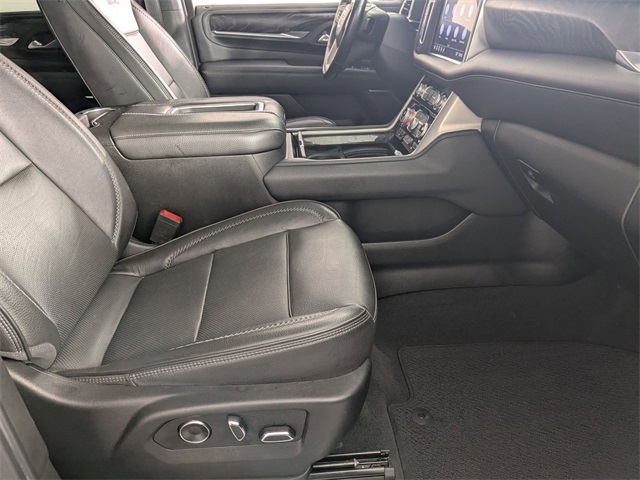 2021 GMC Yukon Denali Image 38 of 42