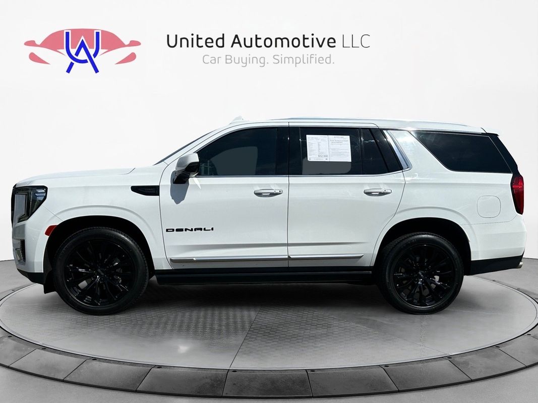 Vehicle image 8 of 52