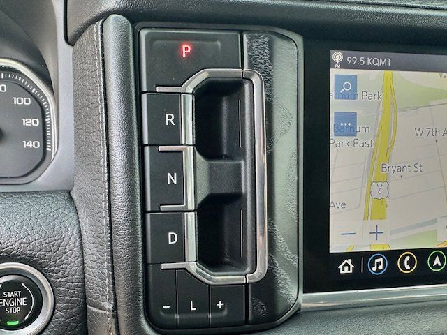 Vehicle image 29 of 52