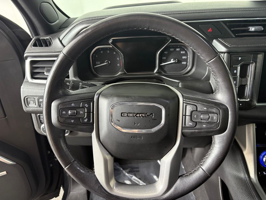 2021 GMC Yukon Denali Image 24 of 41