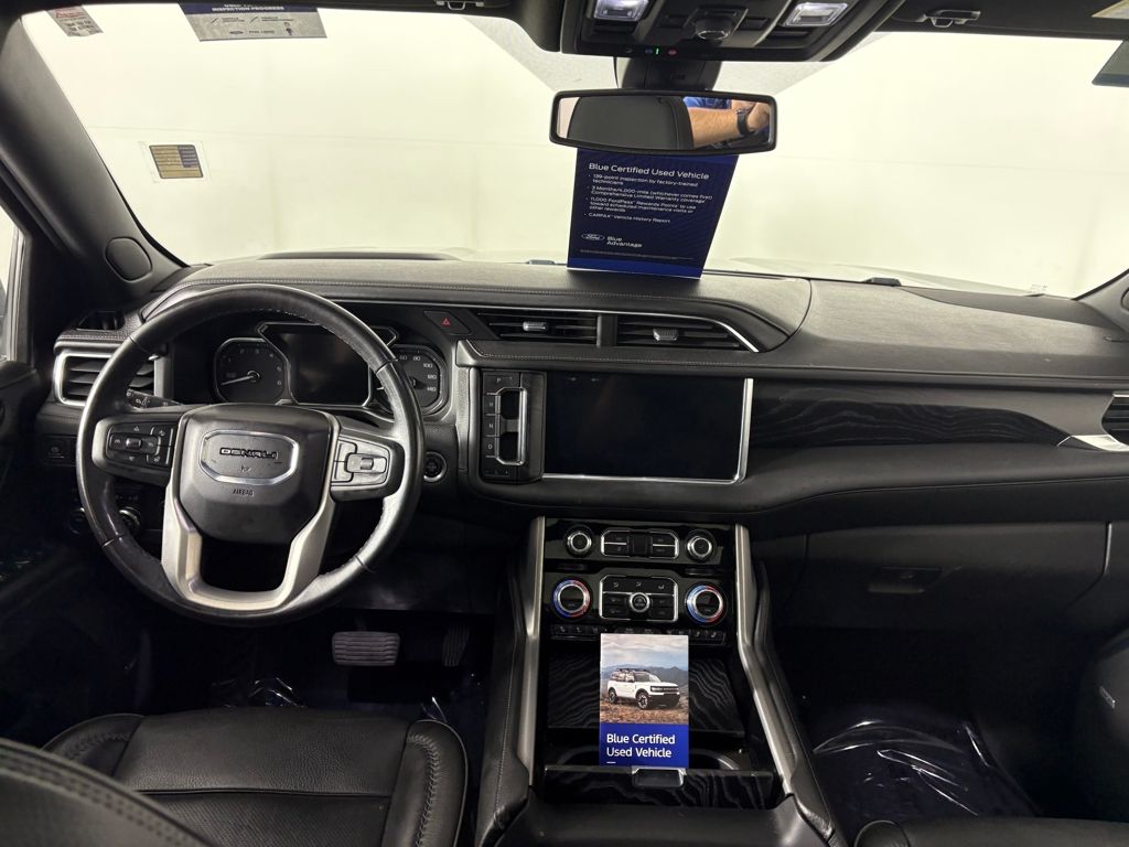 2021 GMC Yukon Denali Image 19 of 41