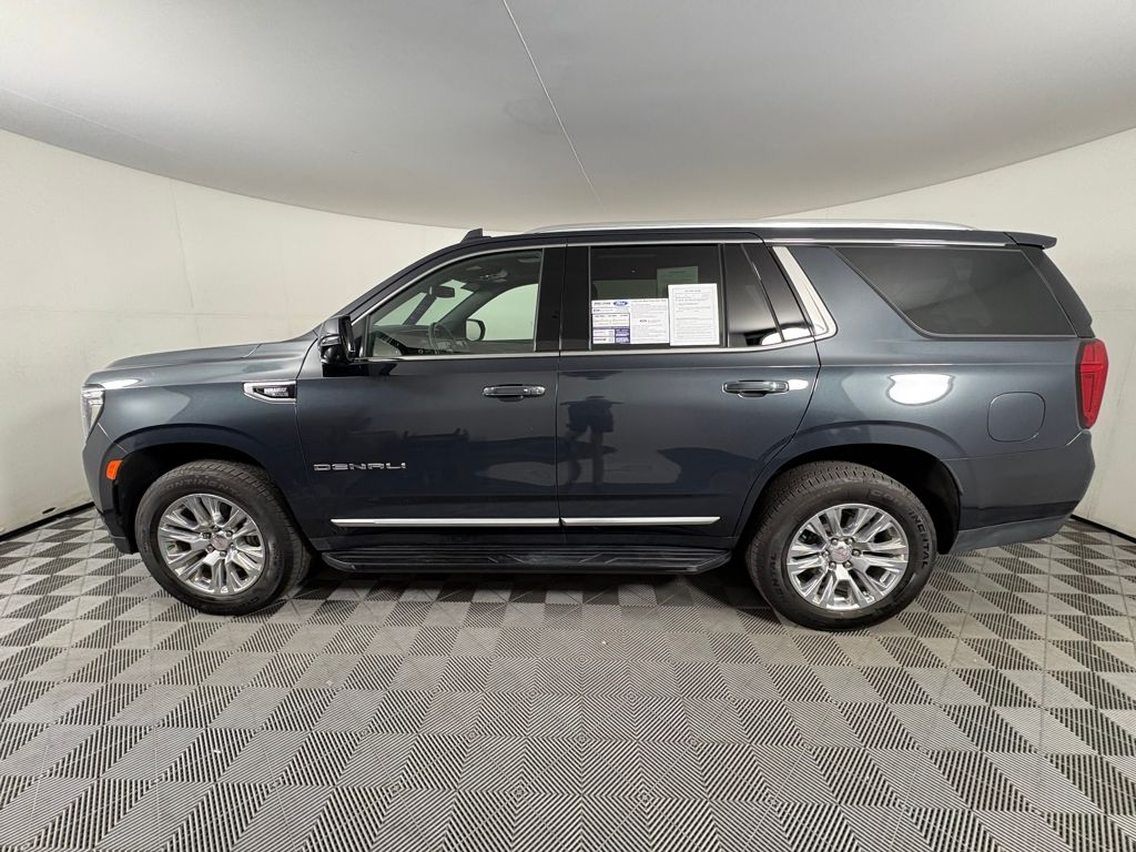 2021 GMC Yukon Denali Image 7 of 41