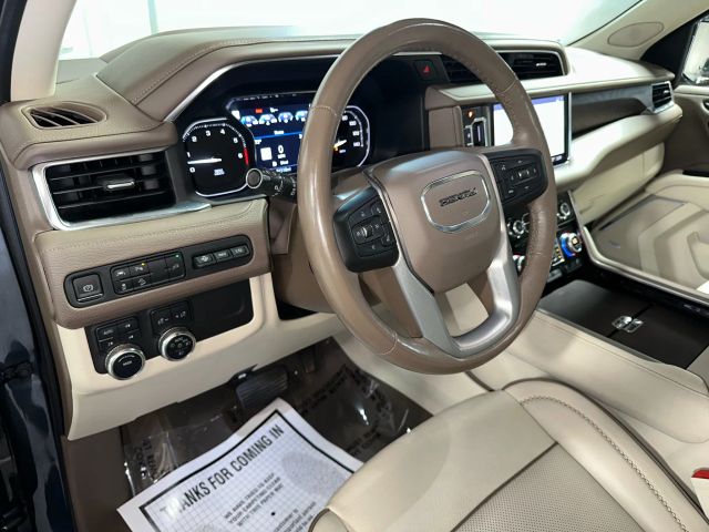 2021 GMC Yukon Denali Image 22 of 43