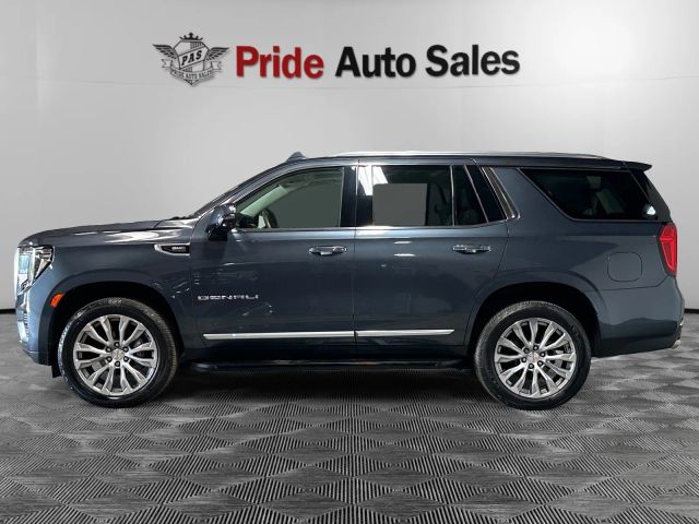 2021 GMC Yukon Denali Image 8 of 43