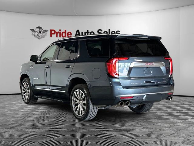 2021 GMC Yukon Denali Image 7 of 43