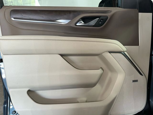 2021 GMC Yukon Denali Image 32 of 43