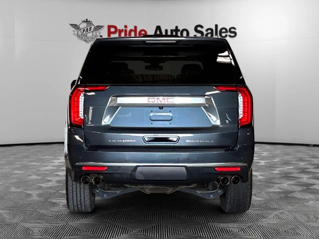 2021 GMC Yukon Denali Image 6 of 43