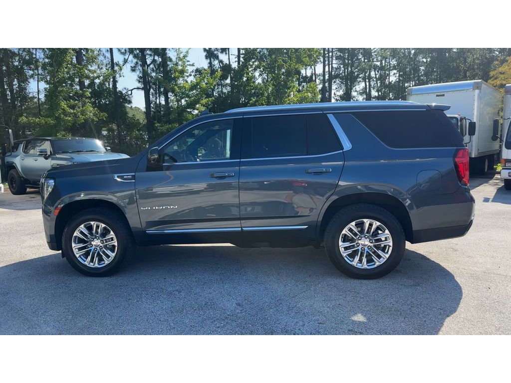 Vehicle image 9 of 36