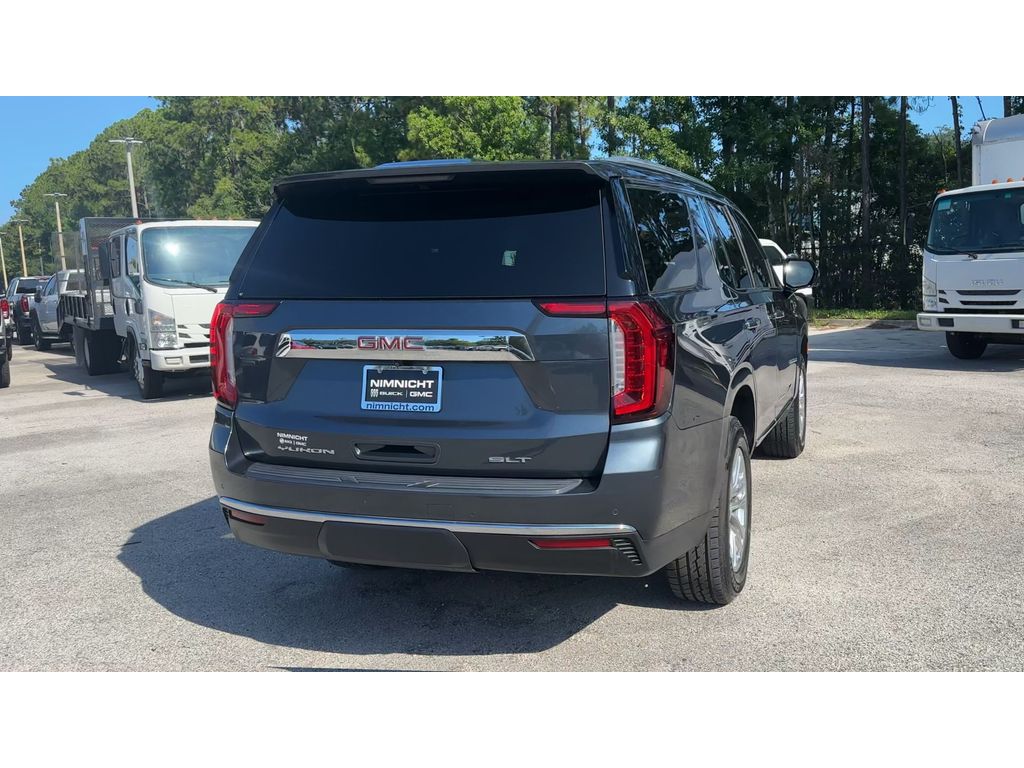 Vehicle image 7 of 36