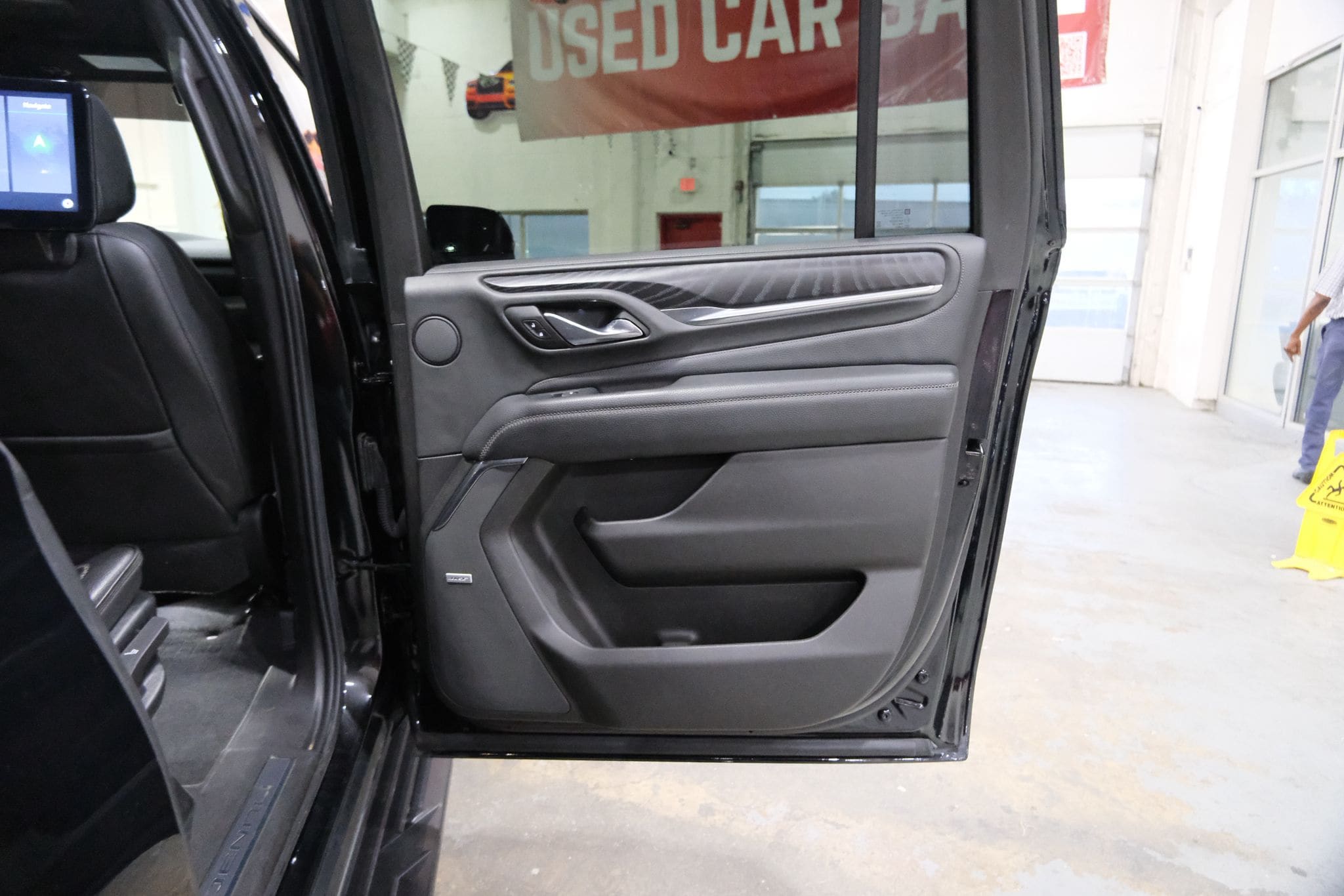 2021 GMC Yukon XL Denali Image 24 of 40