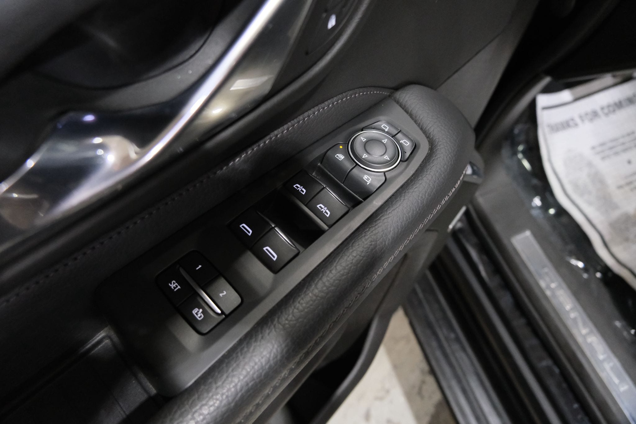 2021 GMC Yukon XL Denali Image 34 of 40