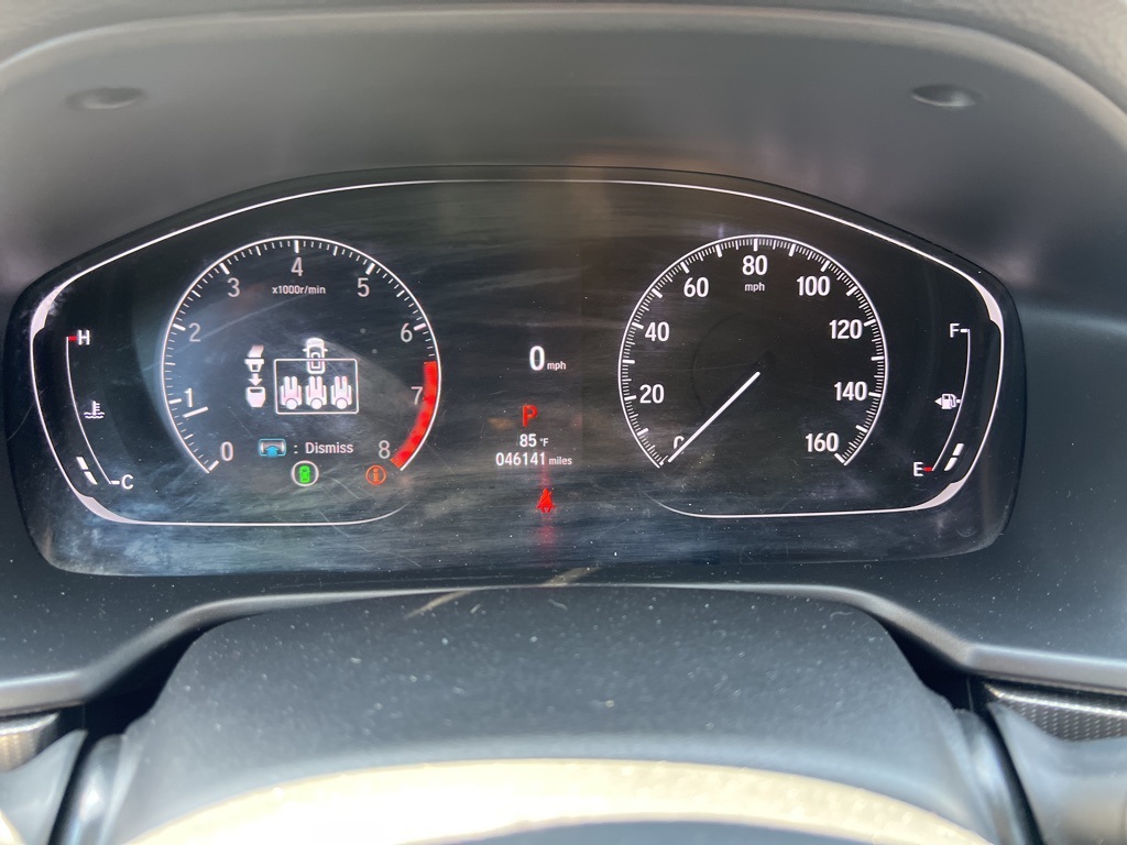 Vehicle image 19 of 24