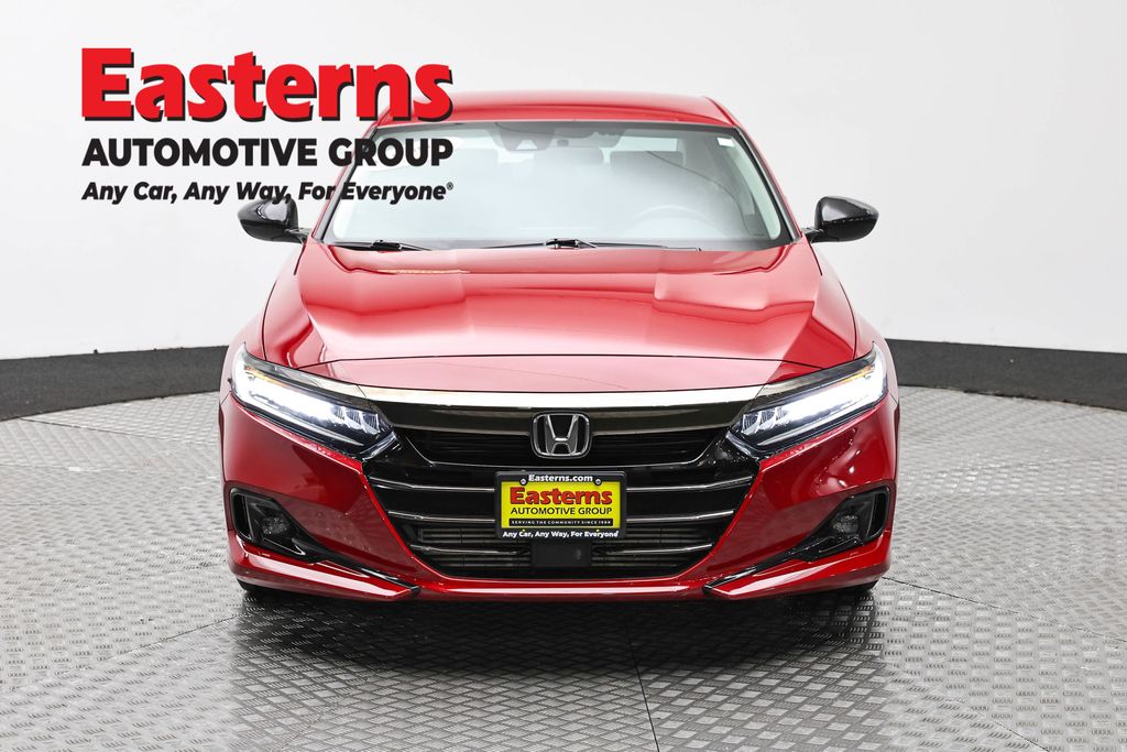 2021 Honda Accord Sport SE Image 2 of 65