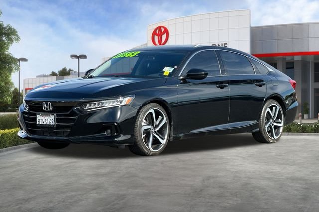 2021 Honda Accord Sport SE Image 1 of 31