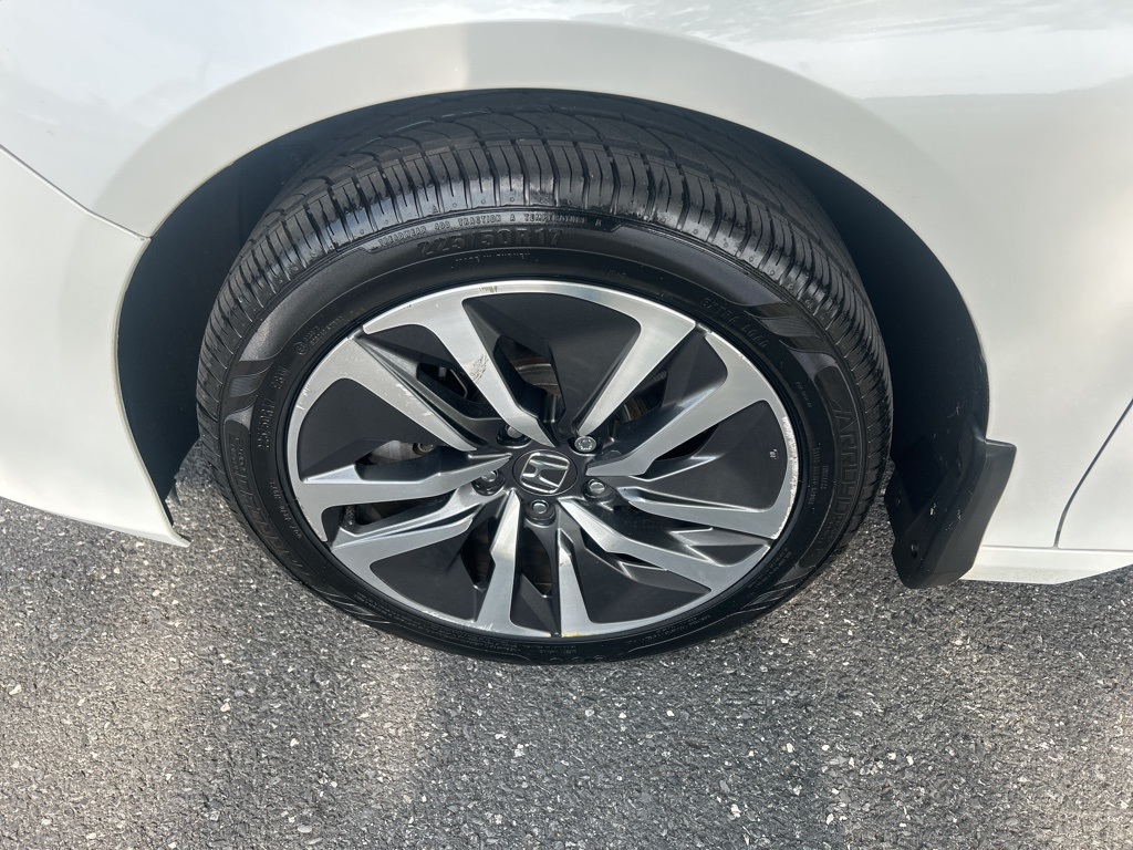 Vehicle image 12 of 49