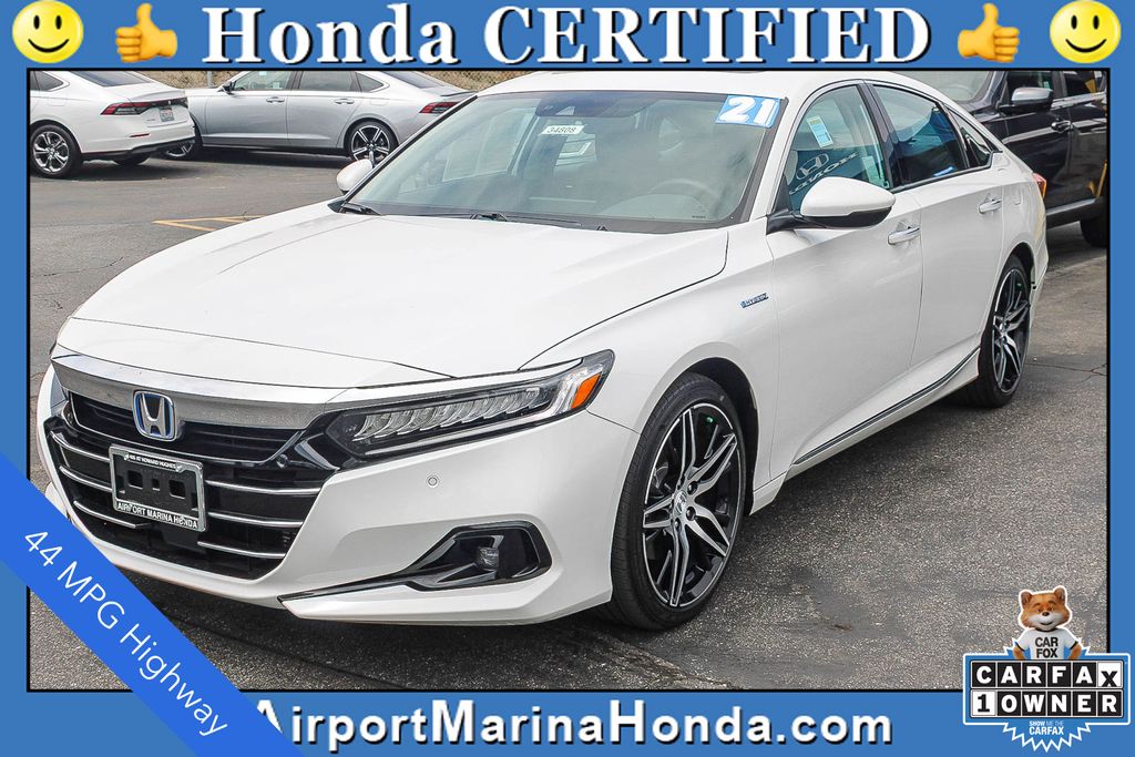 2021 Honda Accord Hybrid Touring Image 2 of 29