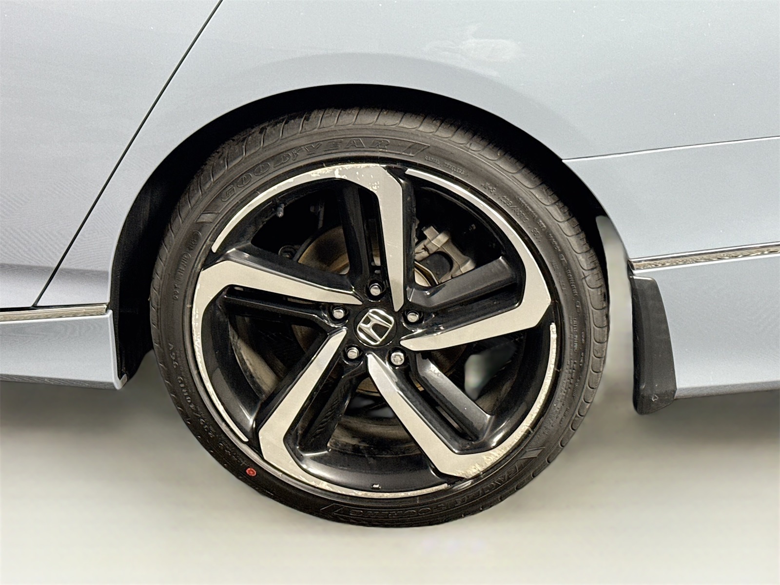 Vehicle image 22 of 22