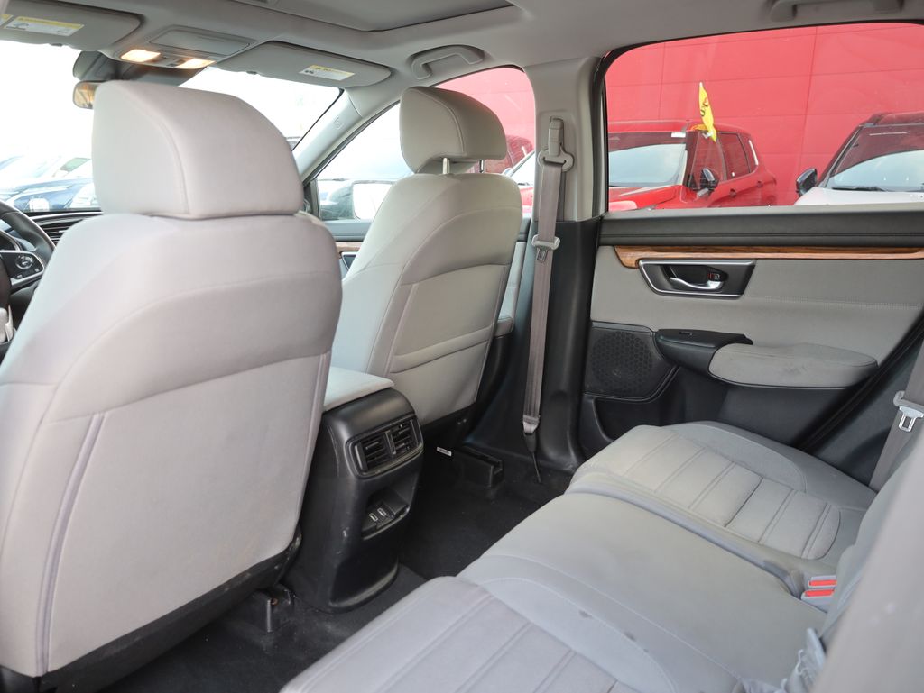 Vehicle image 22 of 41