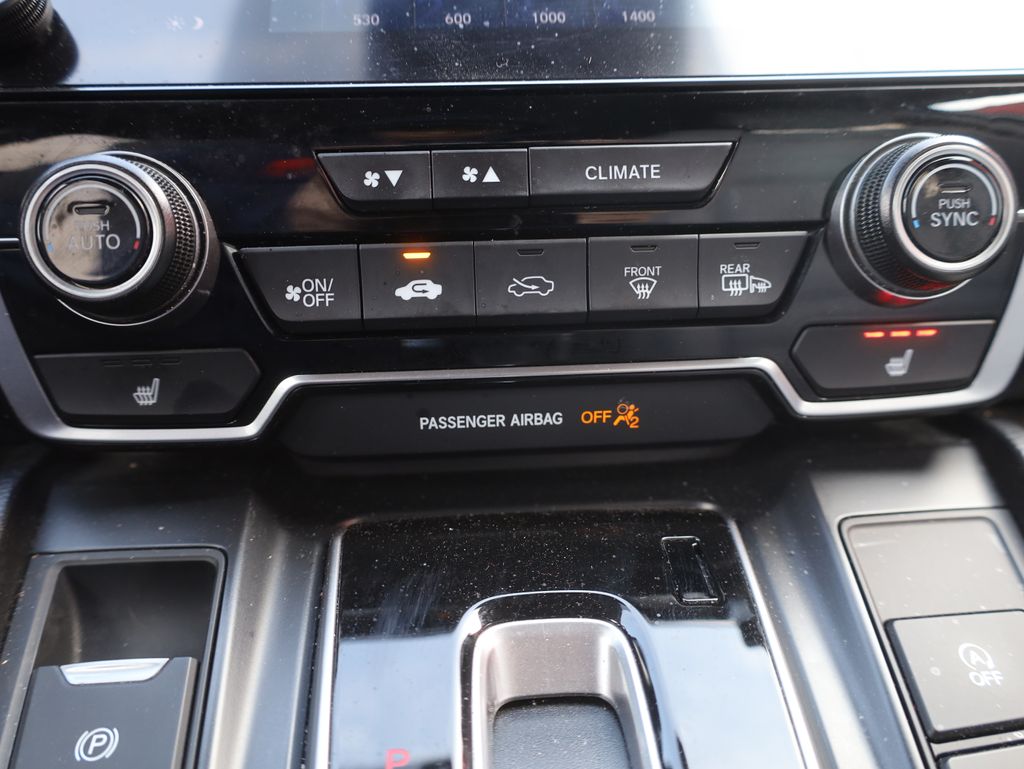 Vehicle image 30 of 41