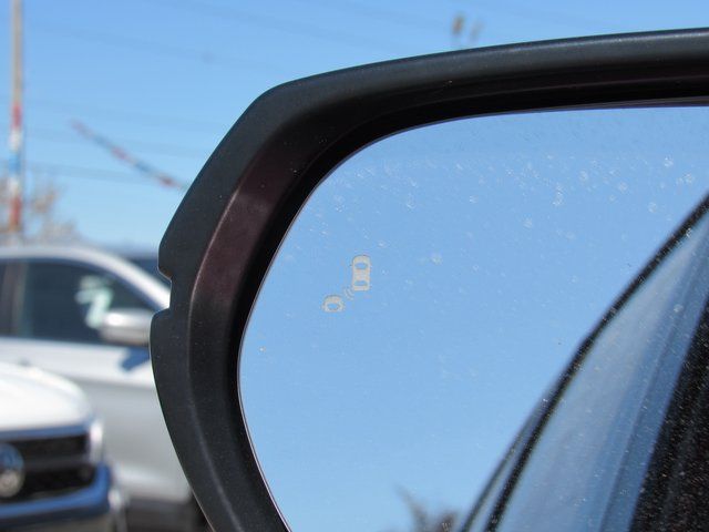 2021 Honda CR-V EX-L Image 26 of 38