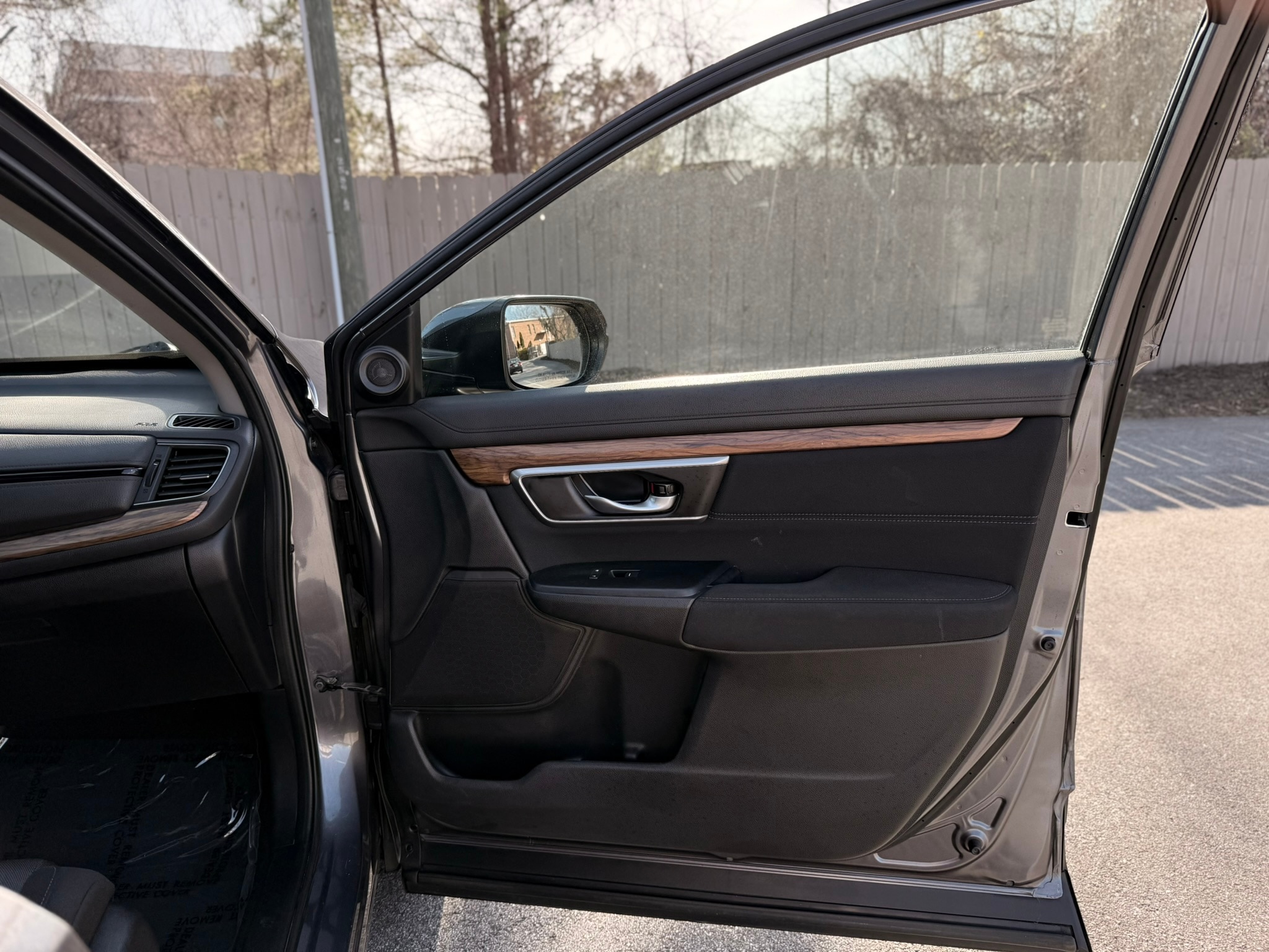 Vehicle image 30 of 55