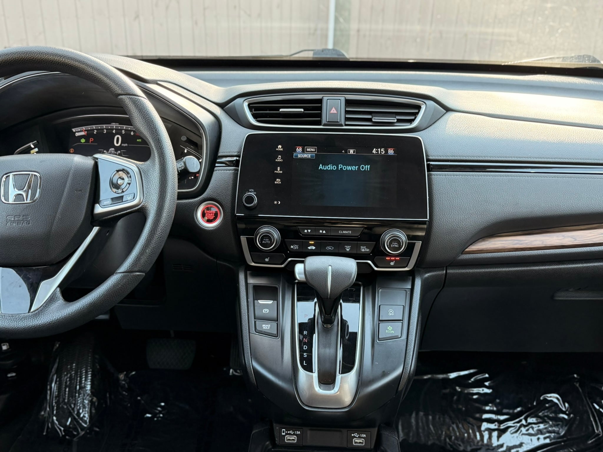 Vehicle image 17 of 55