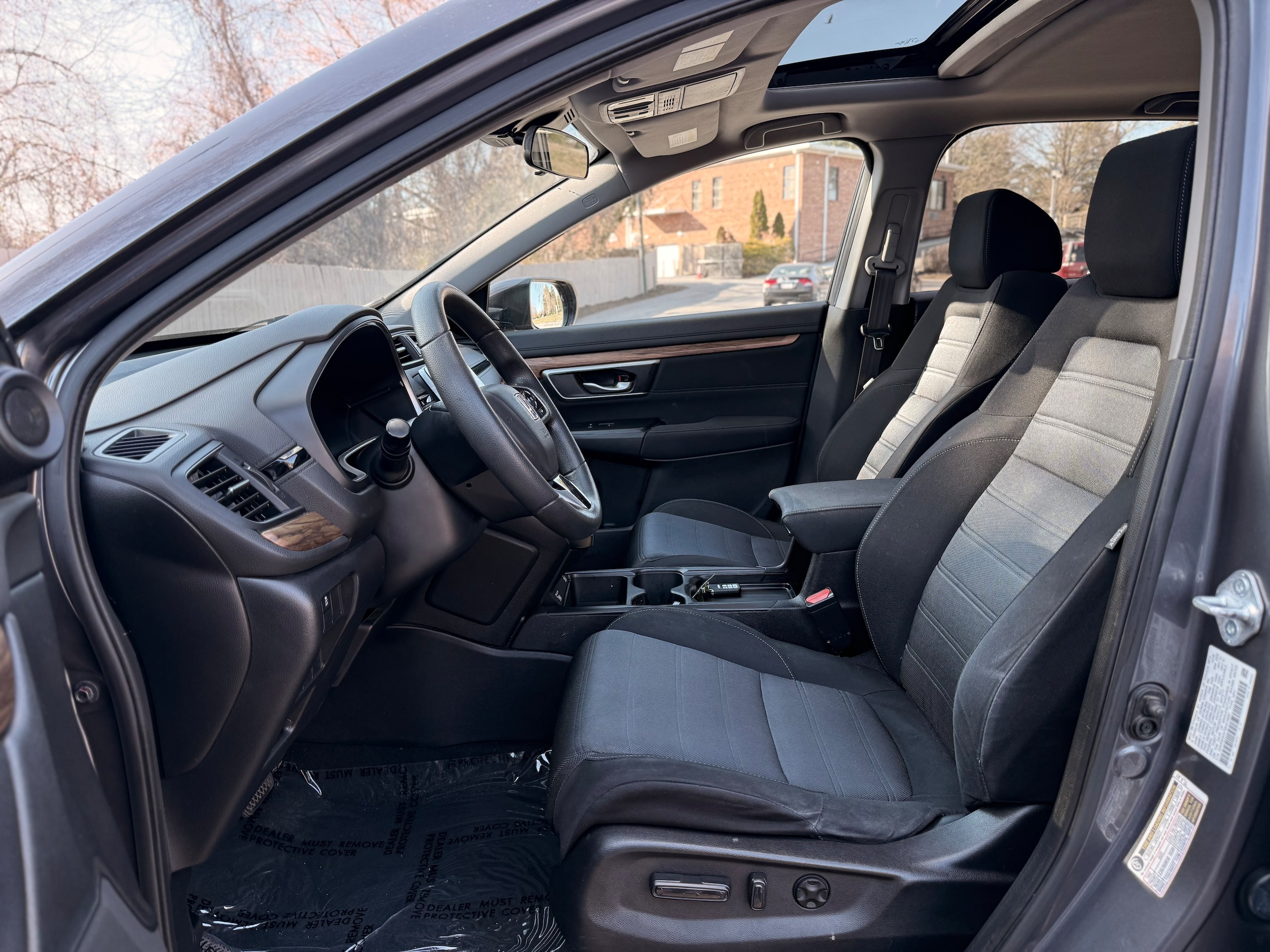 Vehicle image 36 of 55