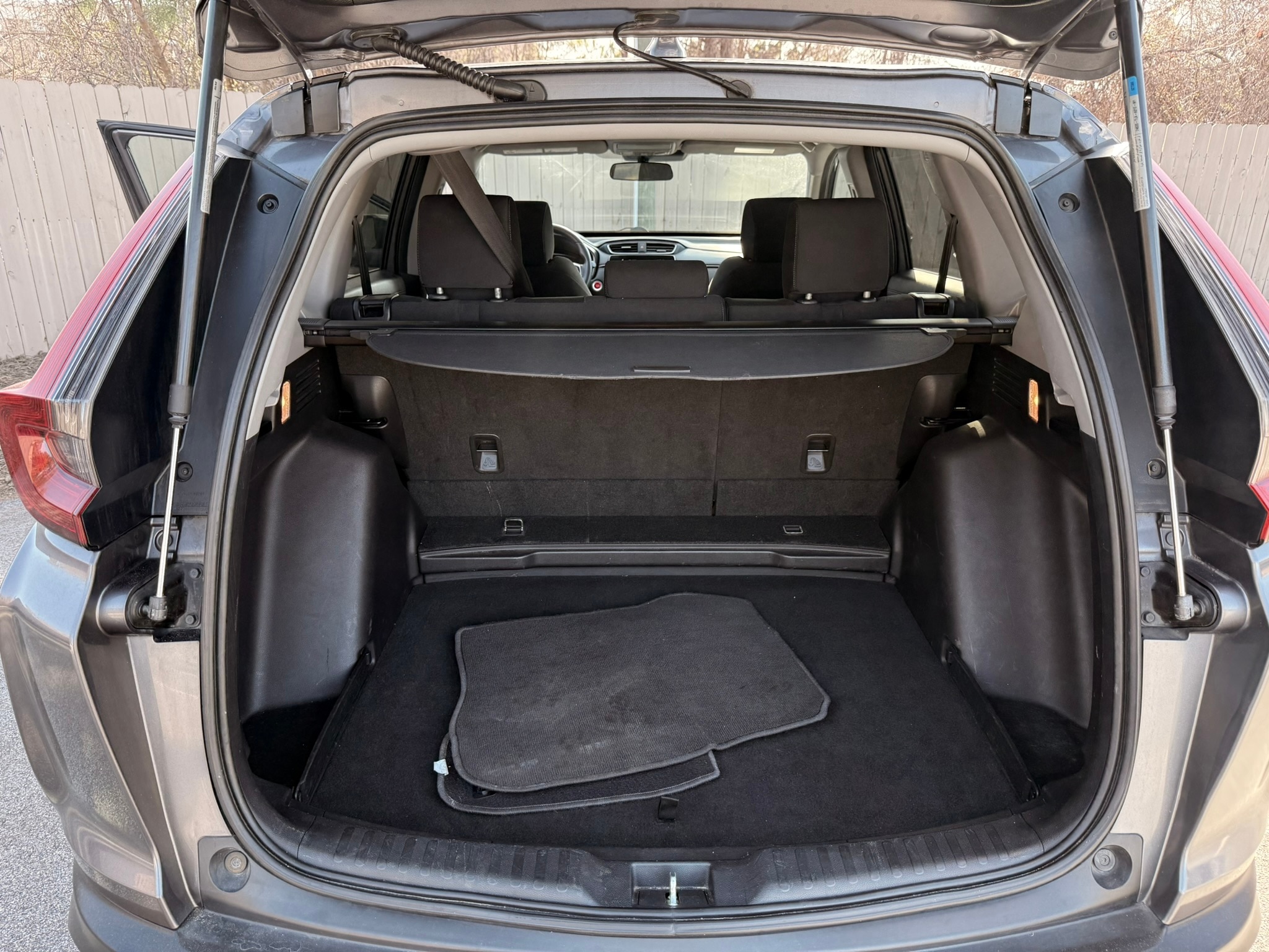 Vehicle image 29 of 55