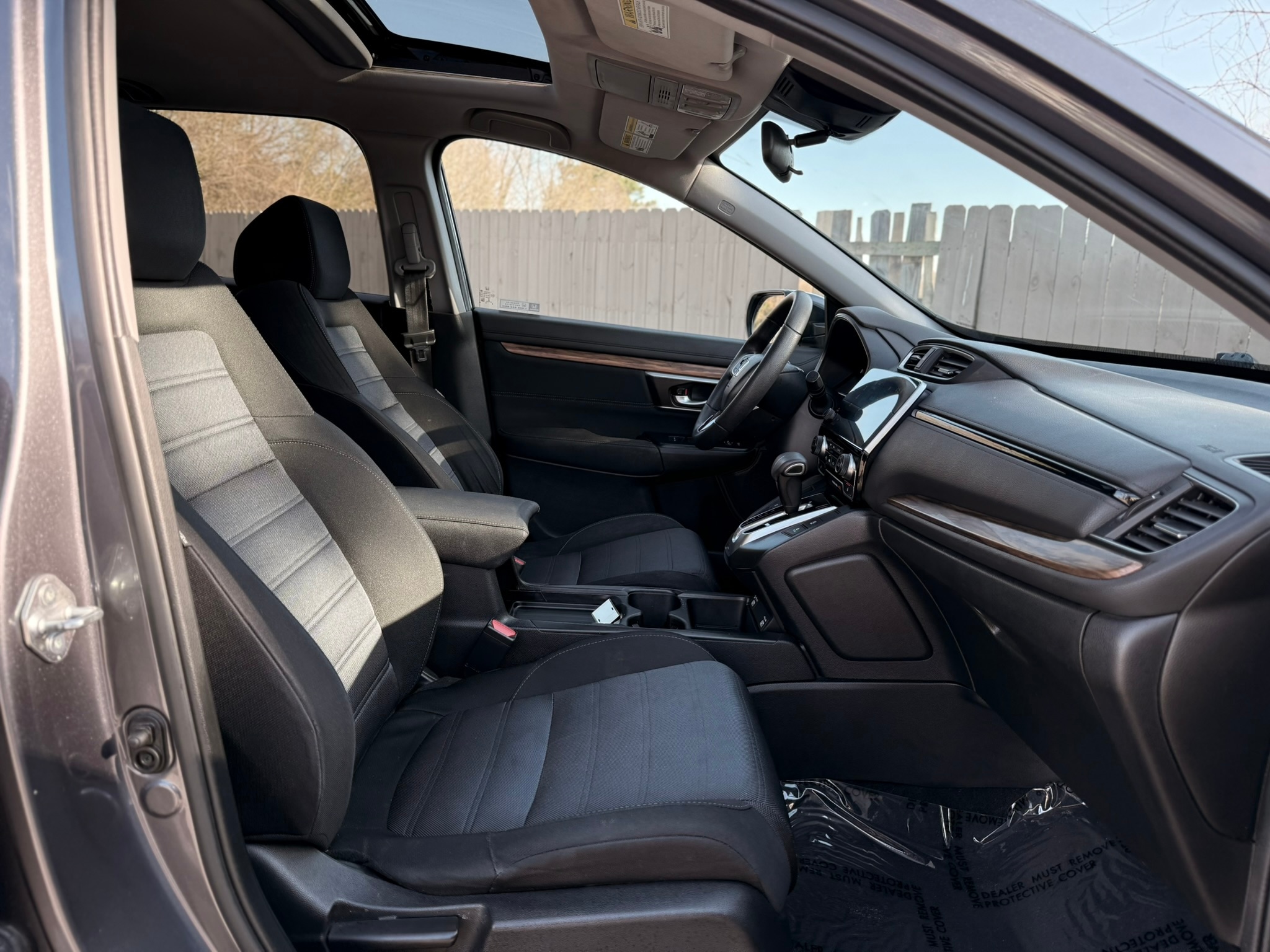 Vehicle image 31 of 55
