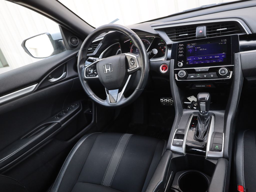 Vehicle image 14 of 38