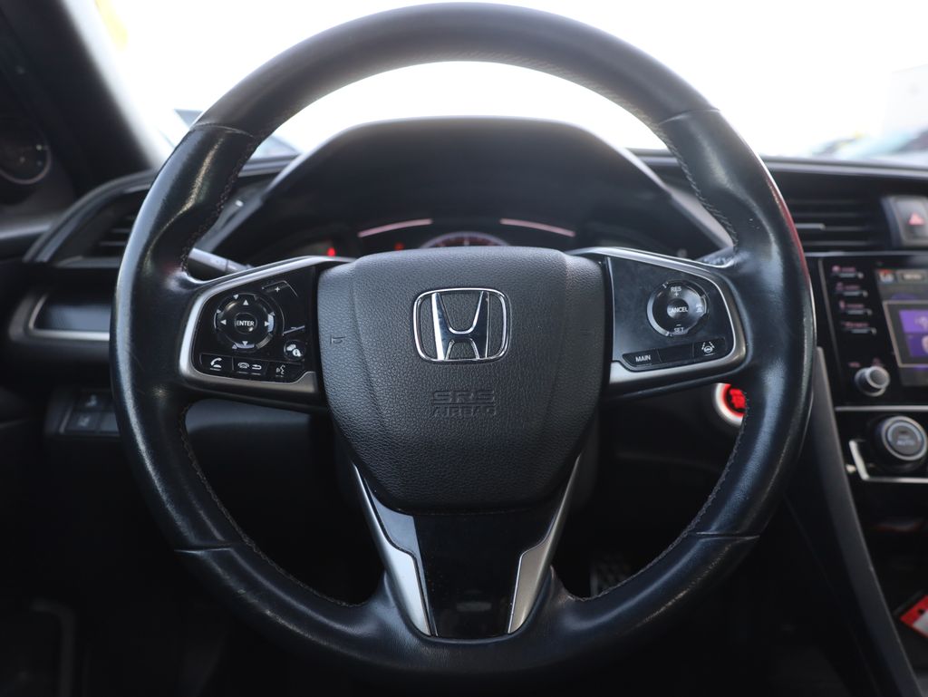 Vehicle image 42 of 46