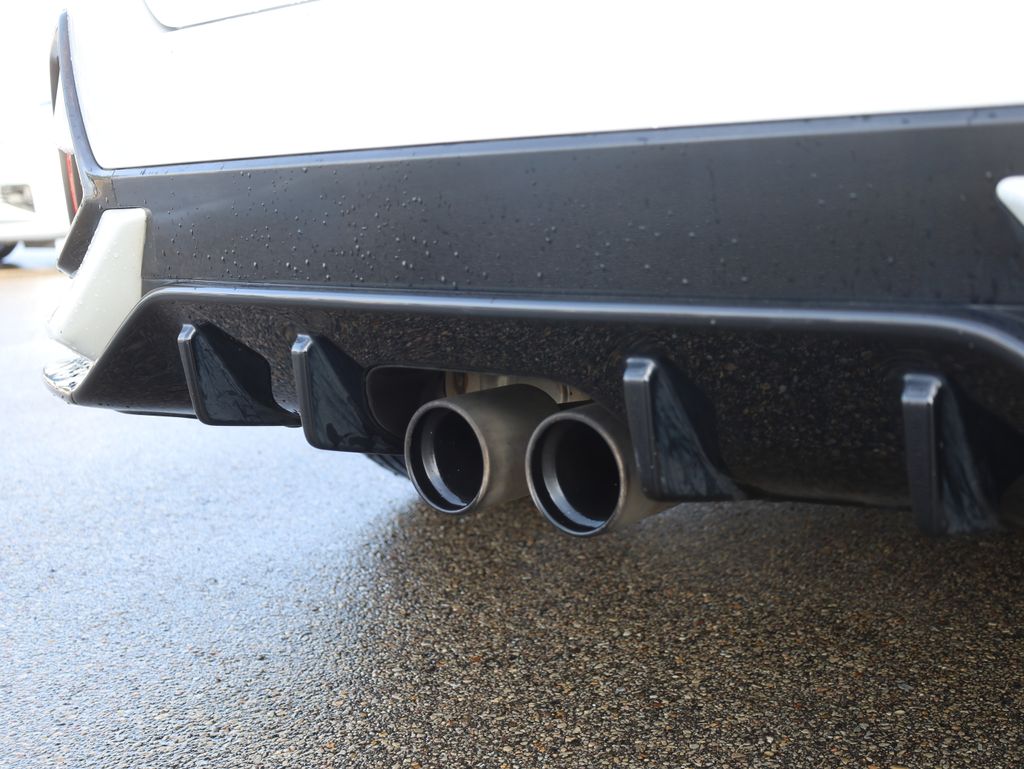 Vehicle image 12 of 46