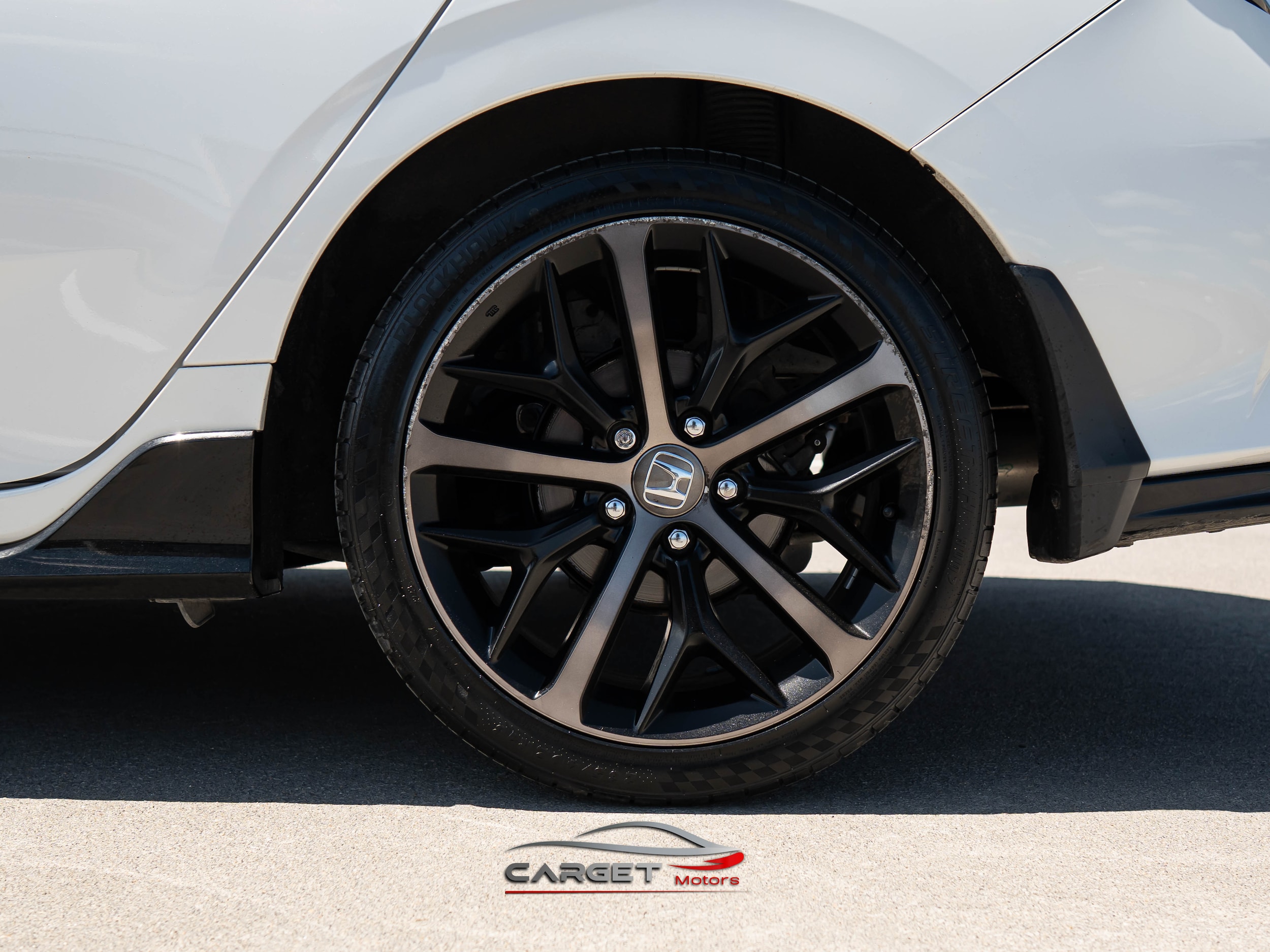 Vehicle image 12 of 48