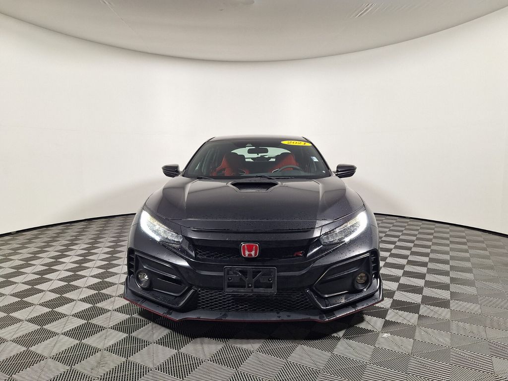 2021 Honda Civic Type R Touring Image 2 of 29