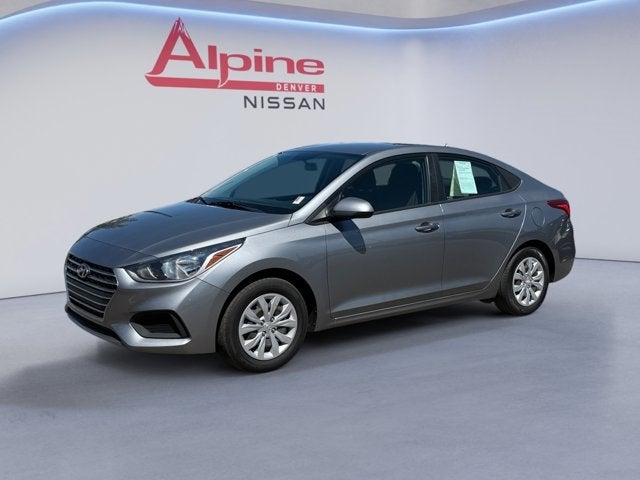 Vehicle image 2 of 31