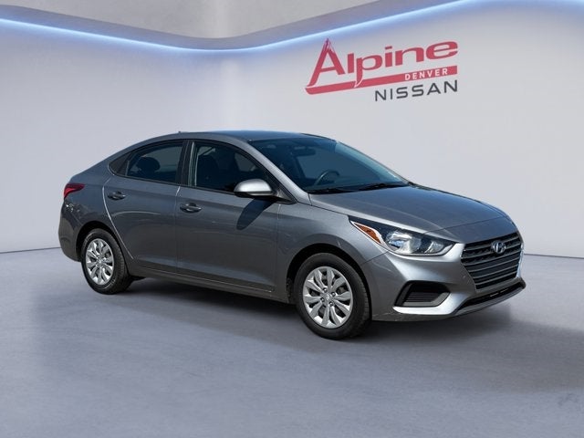 Vehicle image 4 of 31