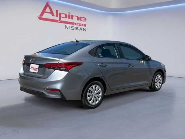 Vehicle image 6 of 31