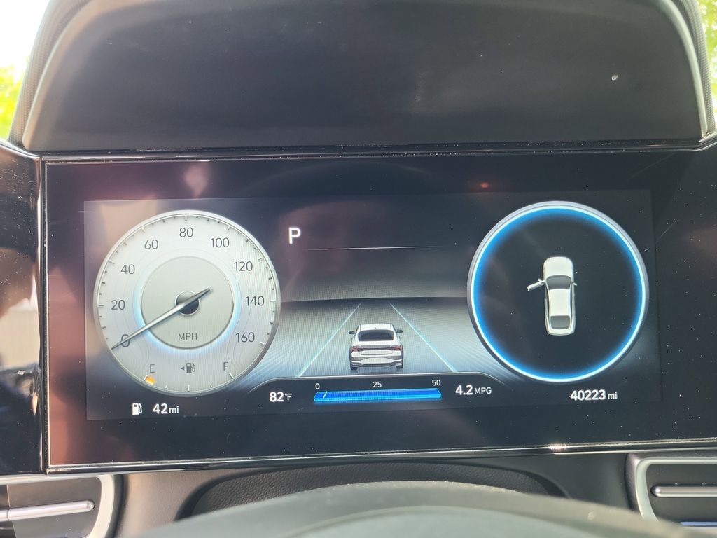 Vehicle image 15 of 30