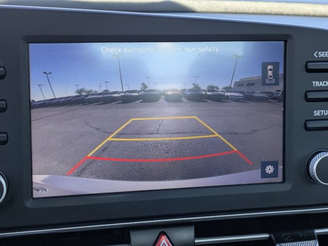 2021 Hyundai Elantra SE Image 23 of 31