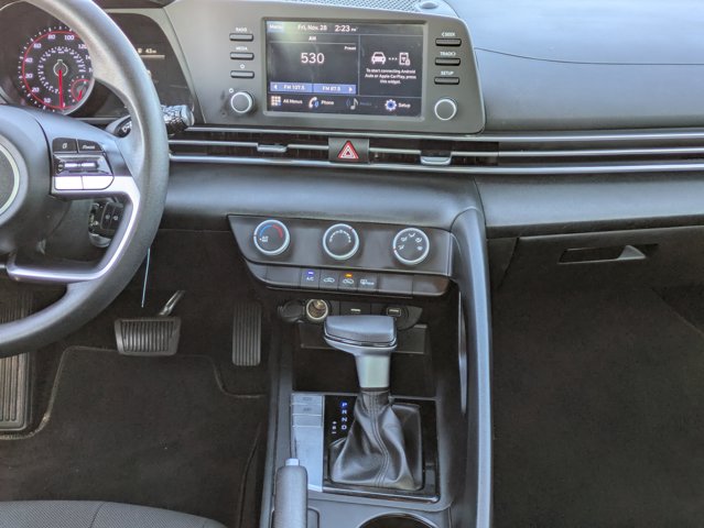 2021 Hyundai Elantra SE Image 26 of 31