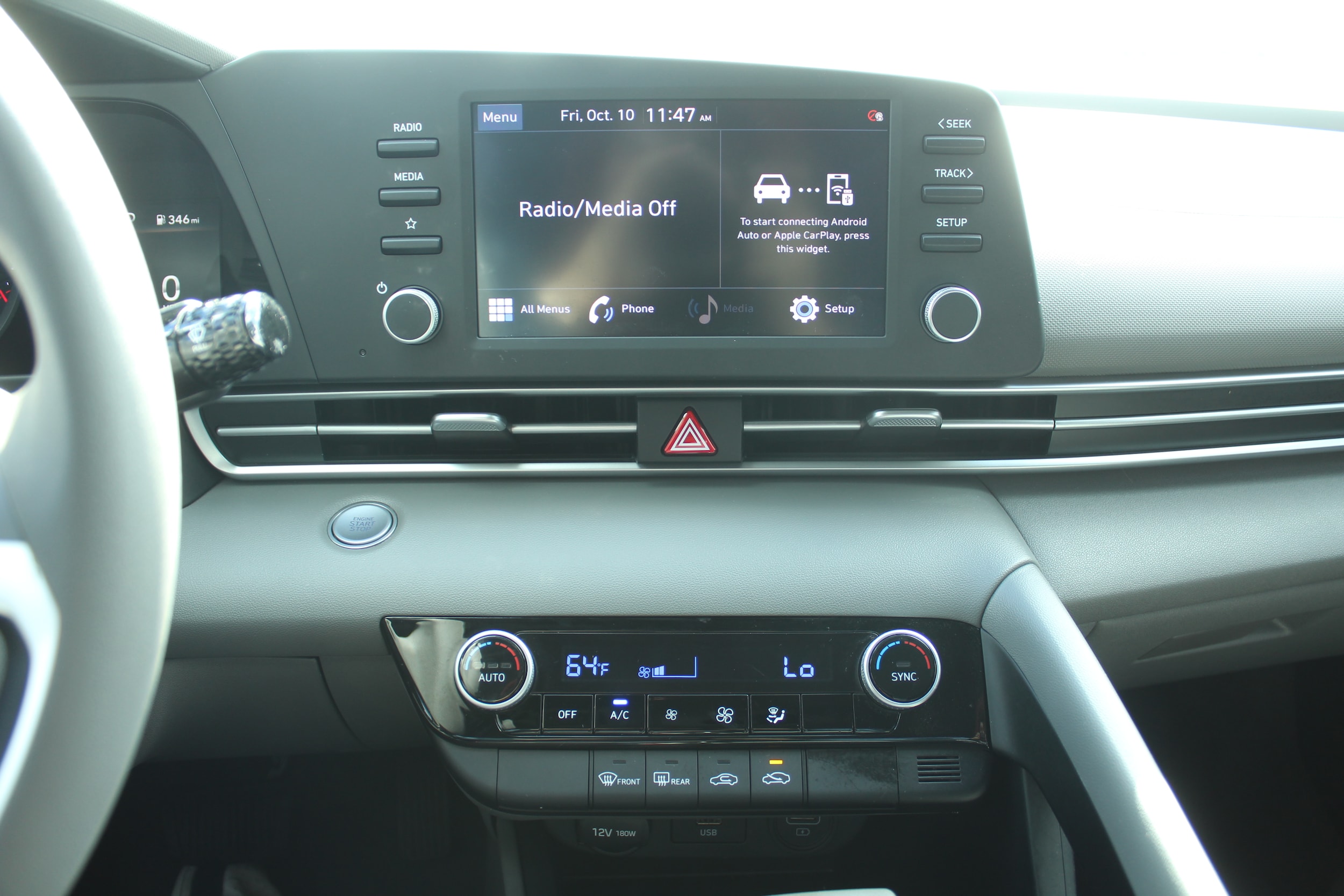 2021 Hyundai Elantra SEL Image 13 of 21