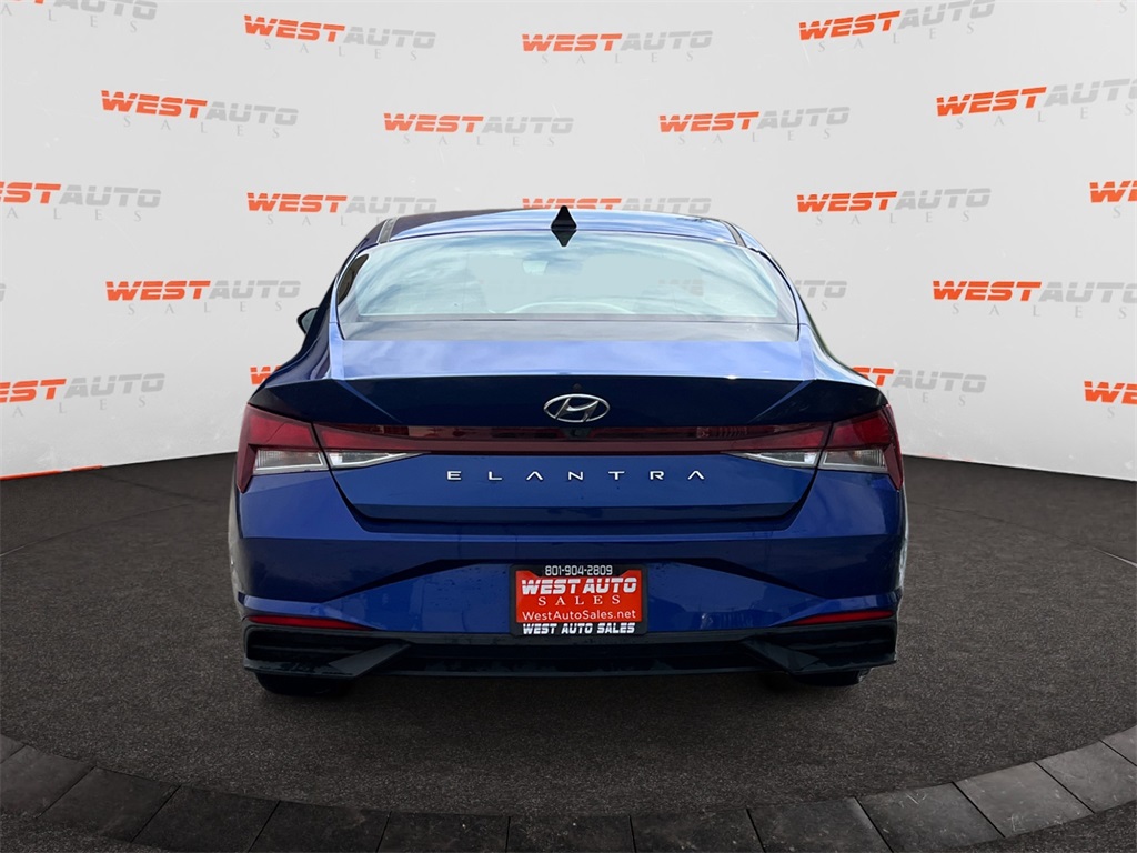 Vehicle image 6 of 37