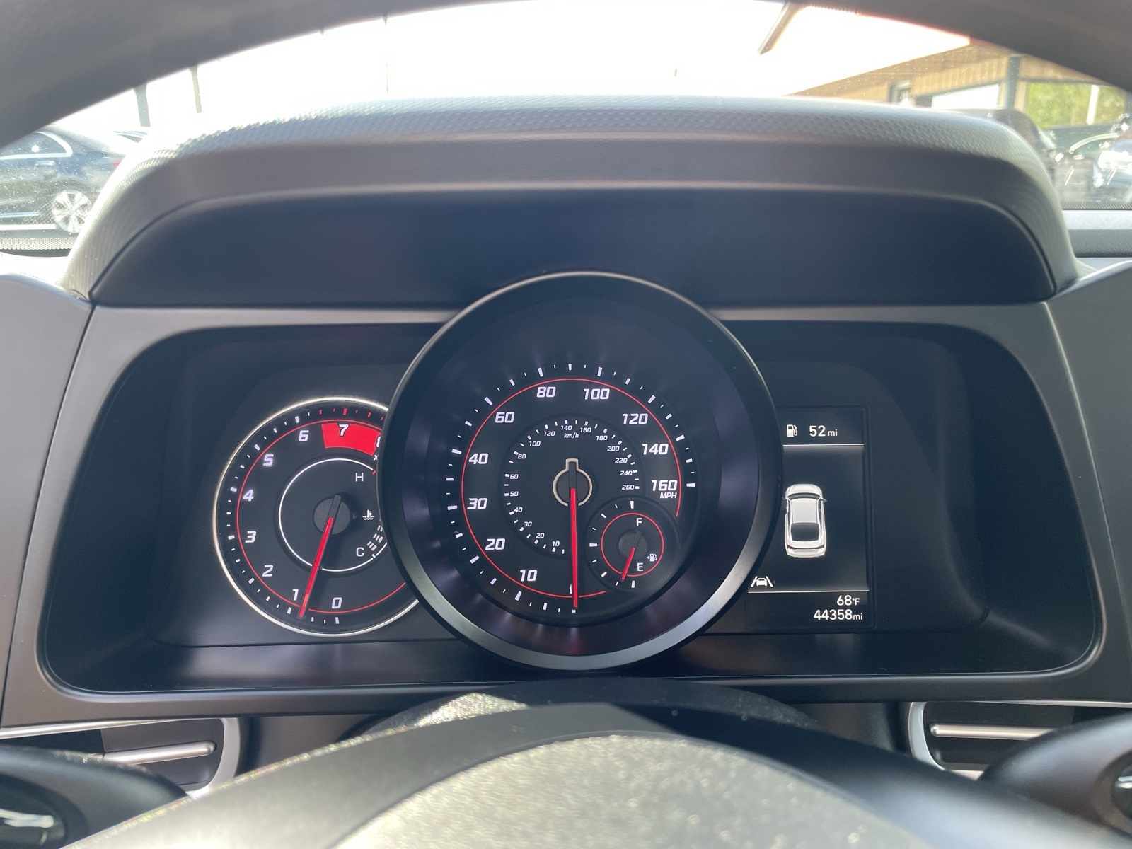Vehicle image 28 of 34