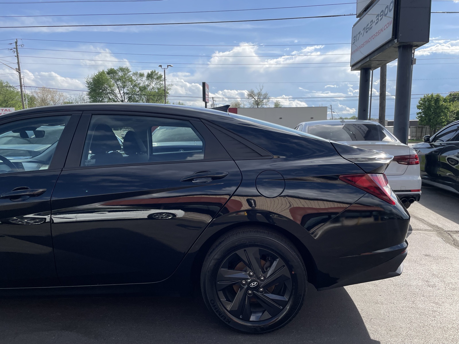 Vehicle image 6 of 34